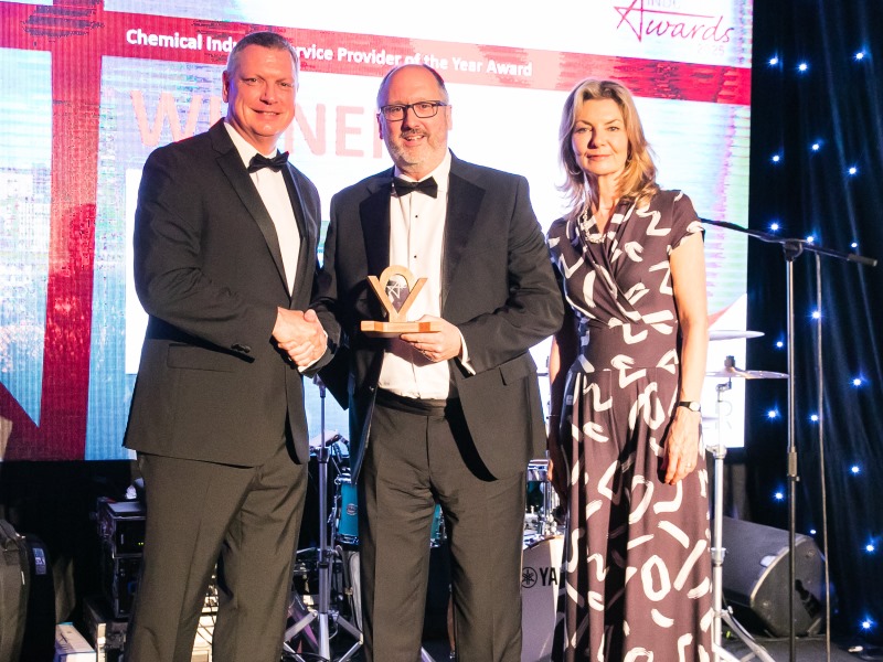 David Talbot receiving the Service Provider of the Year award.